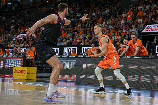 替代的重要 替代的重要